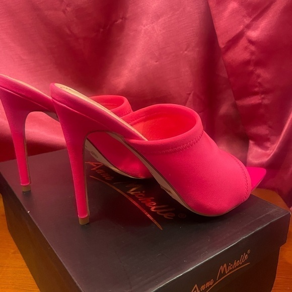 Anne Michelle Bright Lights Hot Pink Heels - Picture 6 of 8
